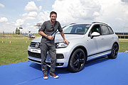 Felix Baumgartner übernimmt Touareg bei VW SK  (©Foto: Sabien Brauer Photos)